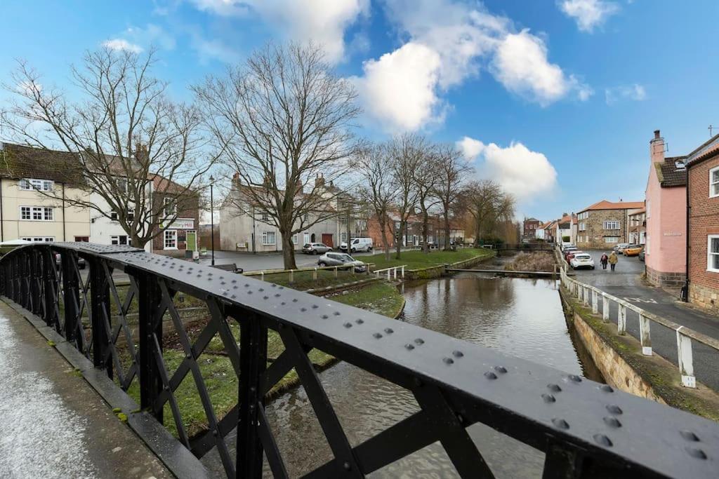Vila In The Heart Of It! Stokesley Exteriér fotografie